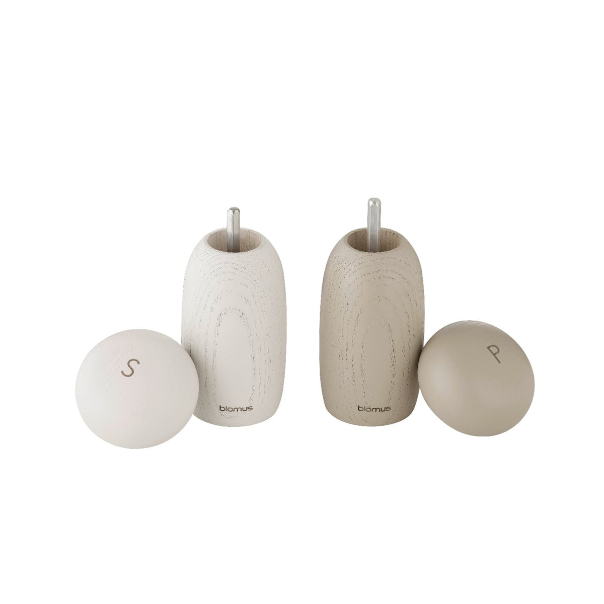 blomus MOLI Ash Wood Salt & Pepper Mill Set, Ceramic Grinders – MOLI salt and pepper mills in a styled setting (4)
