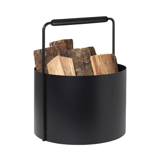 blomus ASHI Steel Firewood Basket with Oak Handle – ASHI log basket in a styled room (1)