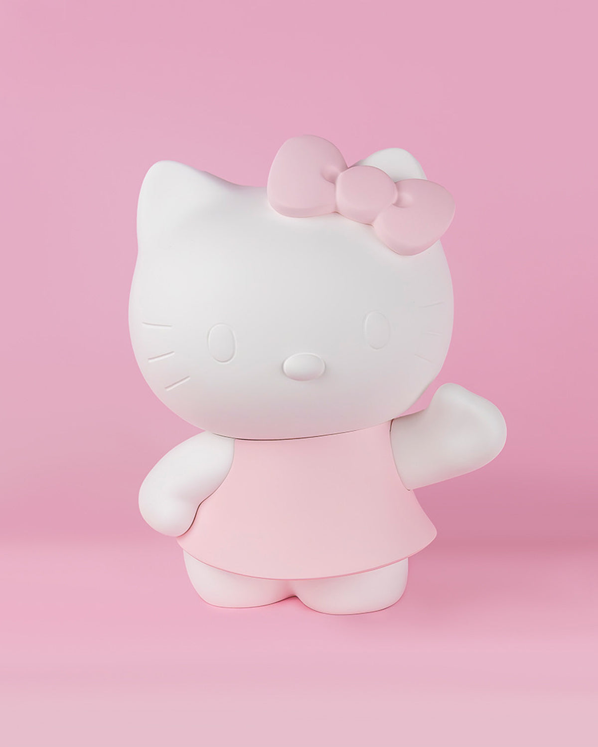 Leblon Delienne Hello Kitty Dress sculpture in White & Pastel Pink, 10.5 inch – view 9