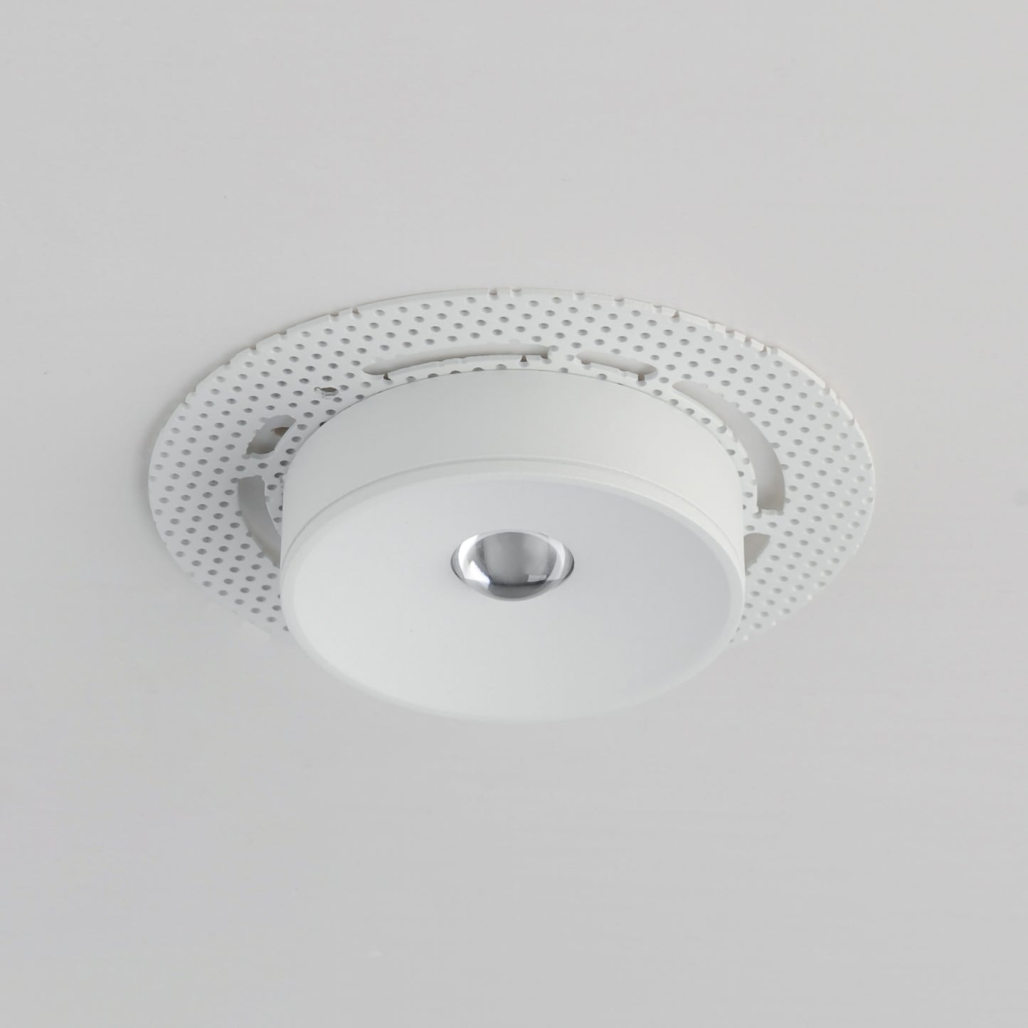 Caldera 5.25" LED Flush Mount White by Maxim Lighting