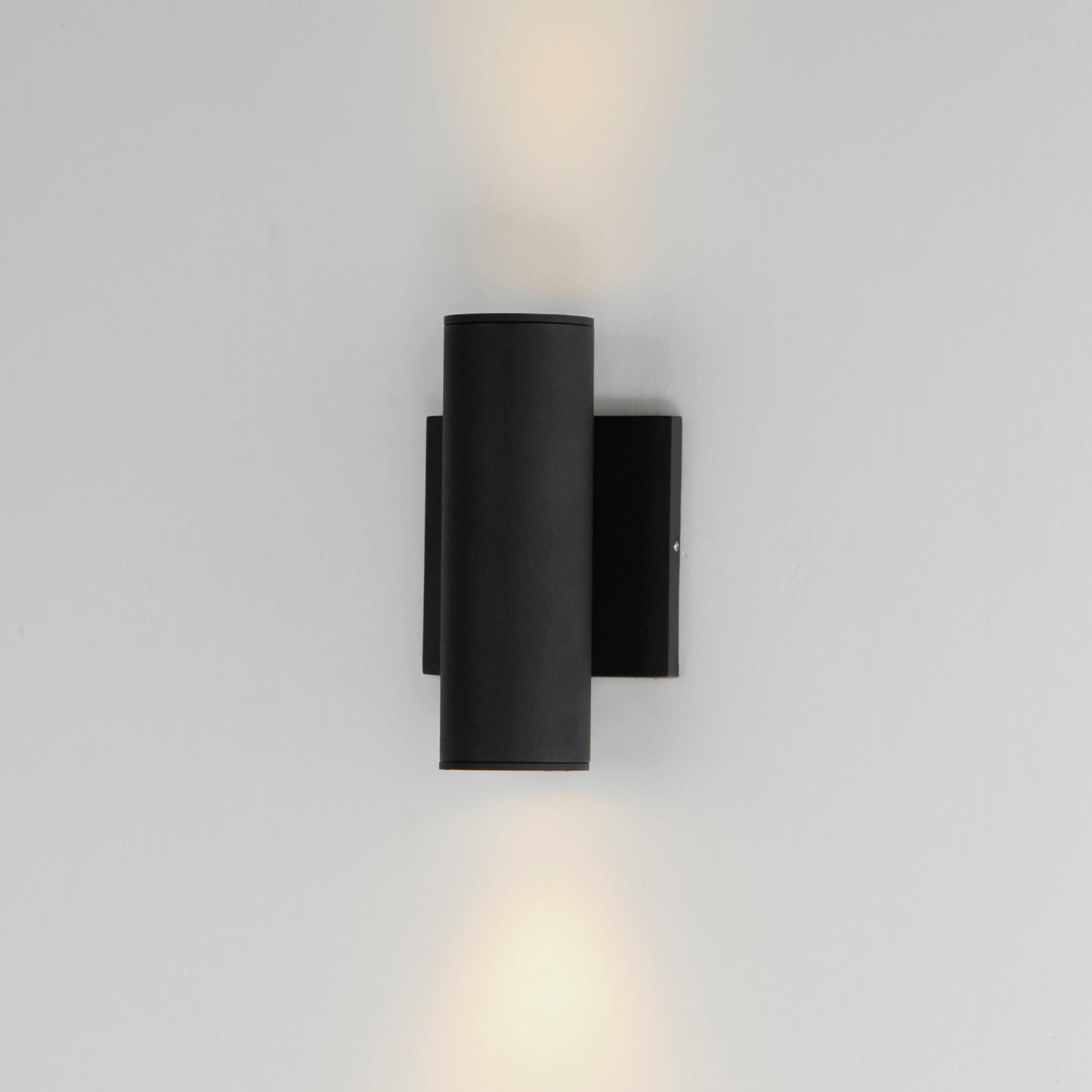 Calibro 7.5" LED Outdoor Sconce Black by Maxim Lighting