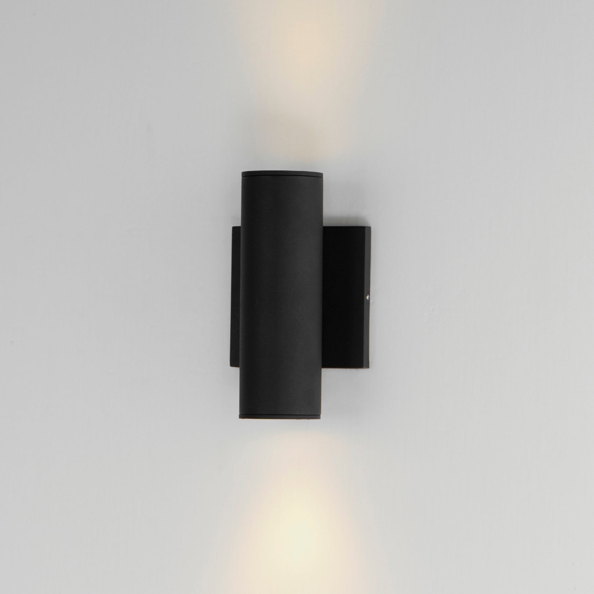 Calibro 7.5" LED Outdoor Sconce Black by Maxim Lighting