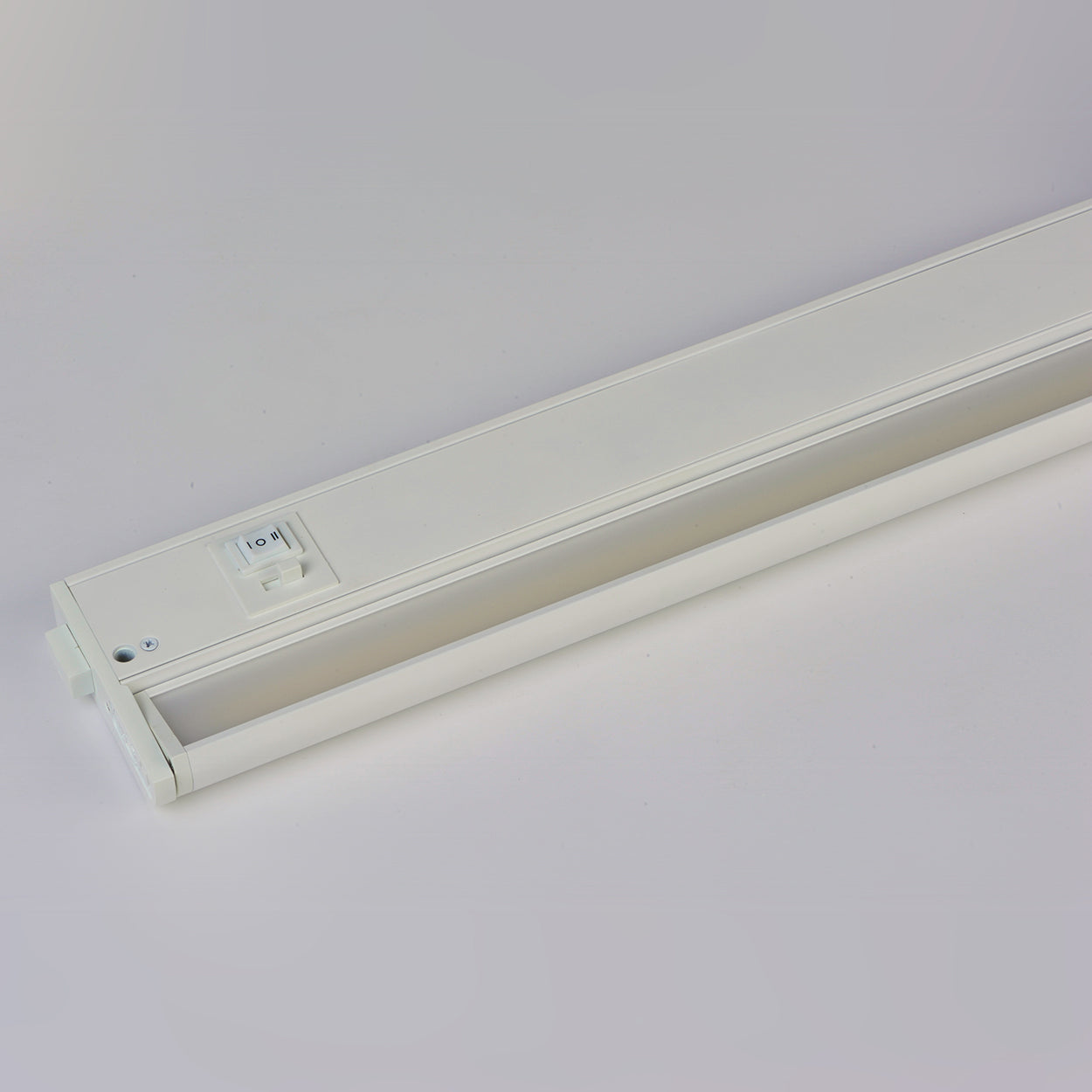 CounterMax 5K 30" 2700-5000K LED Under Cabinet White by Maxim Lighting
