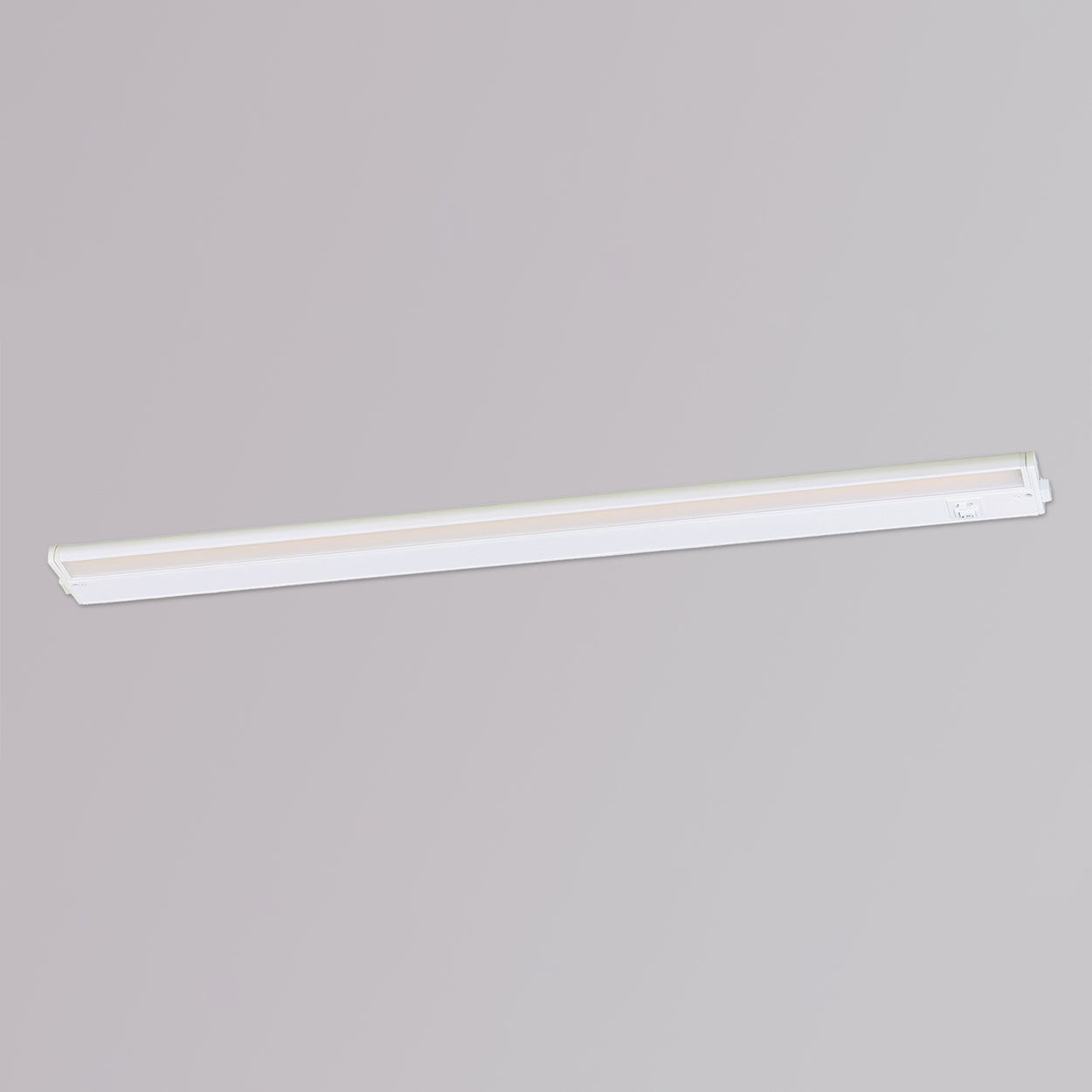 CounterMax 5K 36" 2700-5000K LED Under Cabinet White by Maxim Lighting