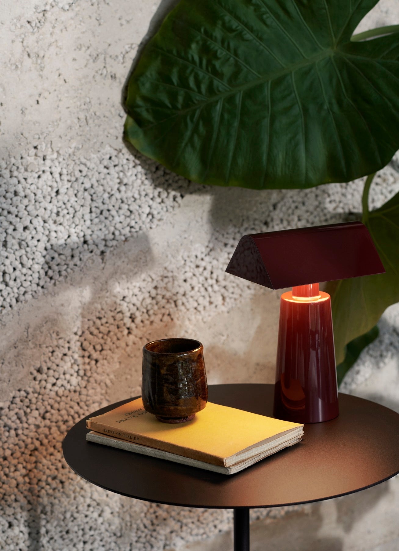 Caret Portable Table Lamp Mf1 by &tradition