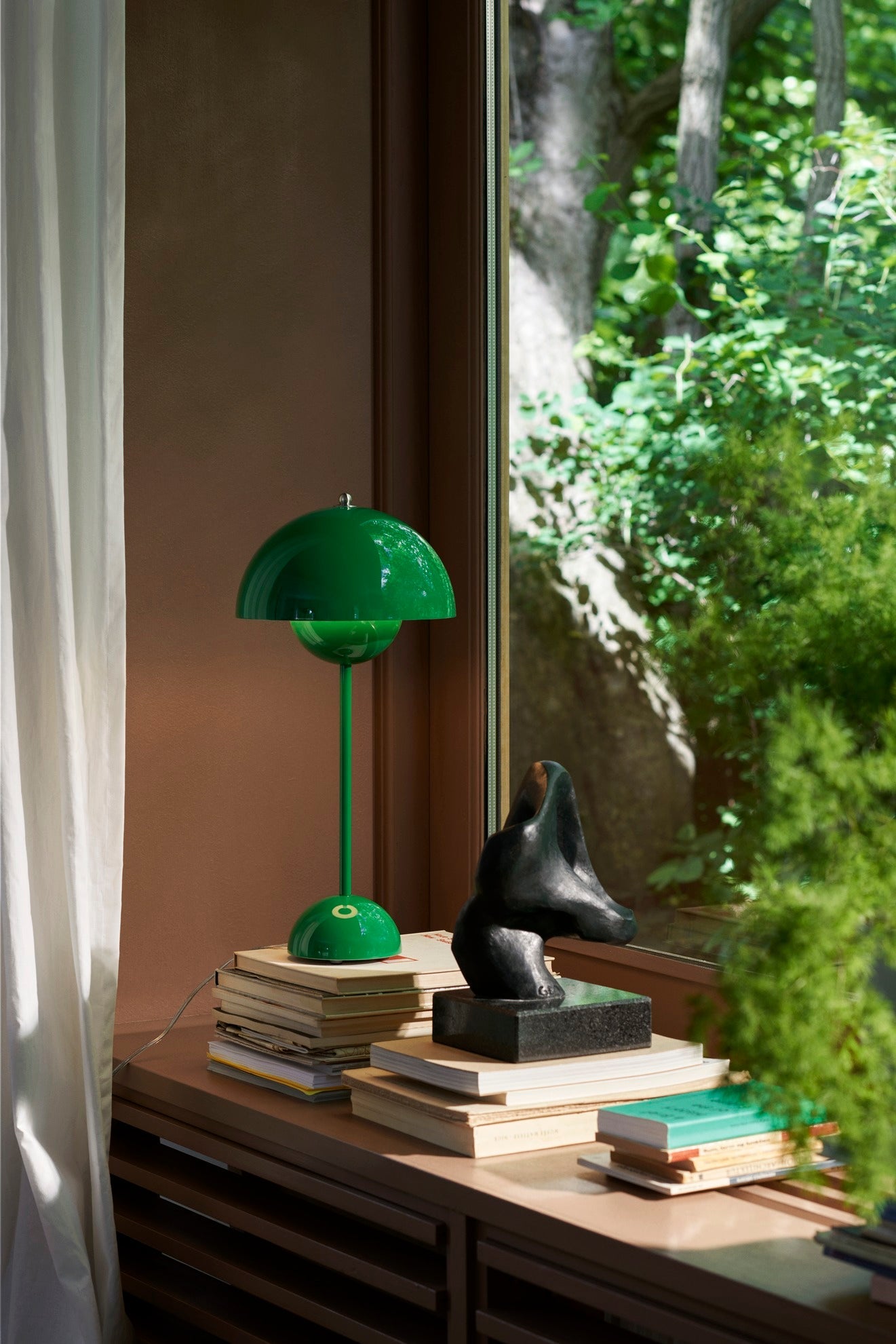 Flowerpot Table Lamp Vp3 by &tradition