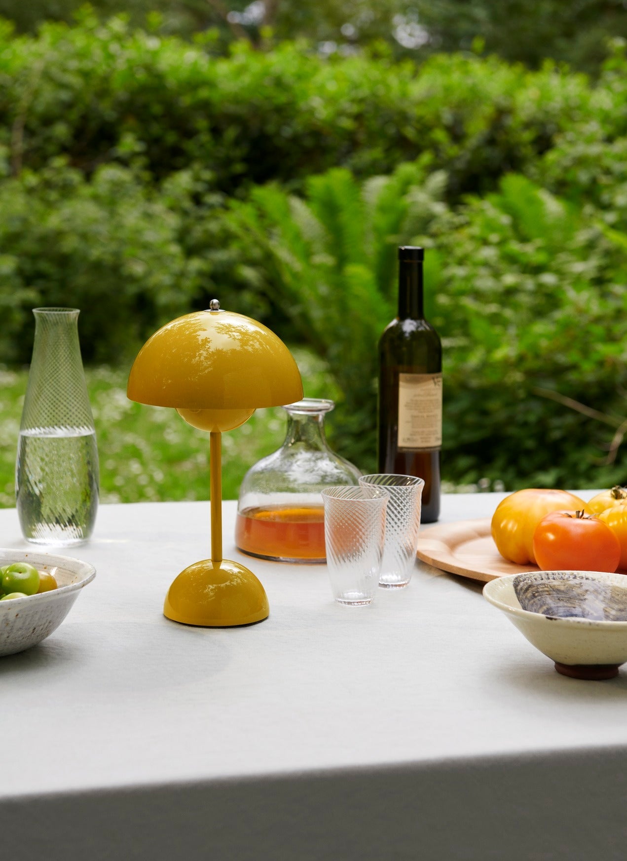 Flowerpot Portable Table Lamp Vp9 by &tradition