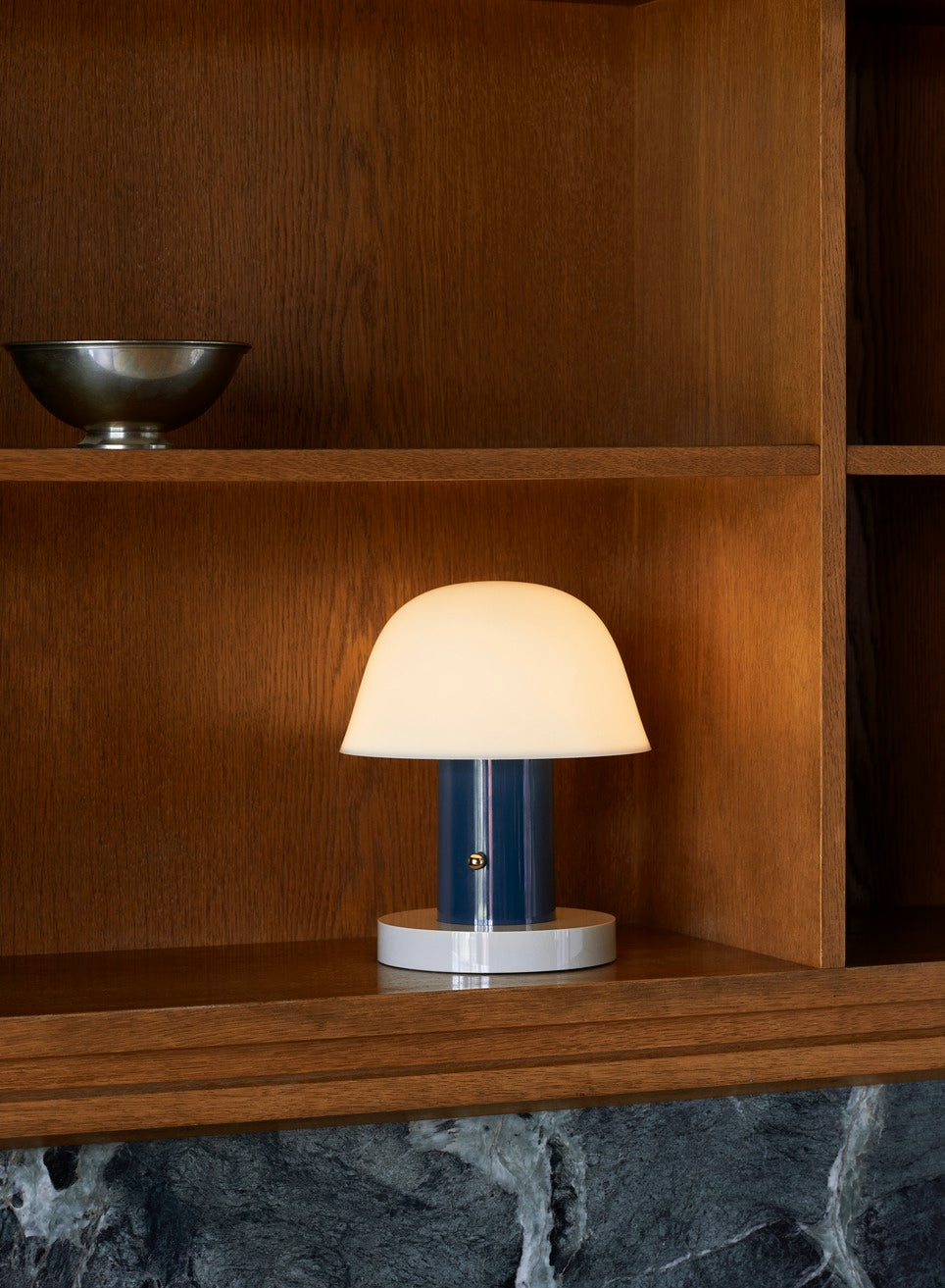 Setago Portable Lamp Jh27 by &tradition