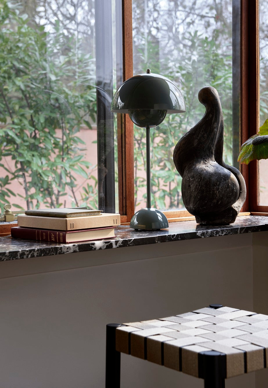 Flowerpot Table Lamp Vp3 by &tradition