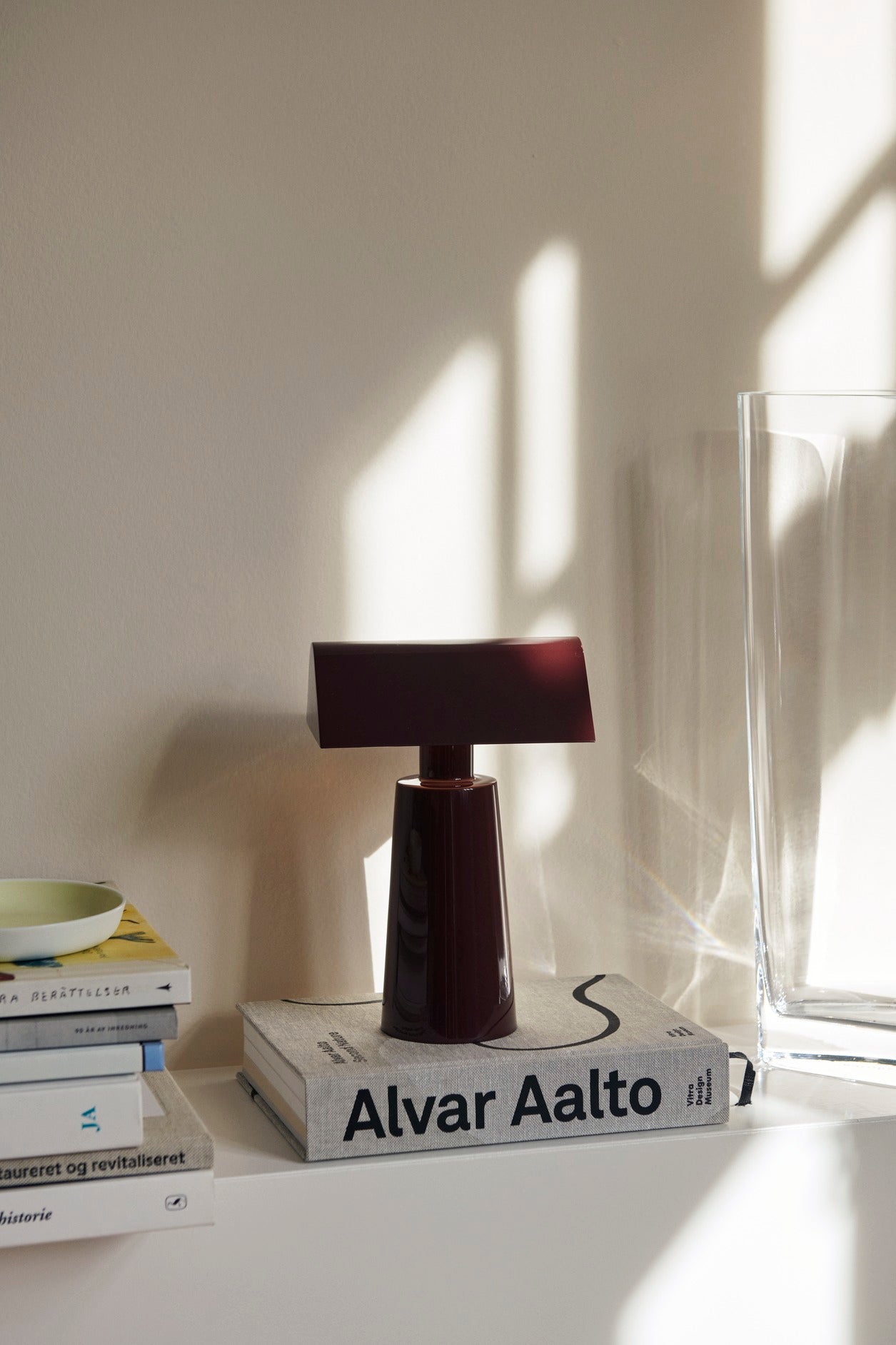 Caret Portable Table Lamp Mf1 by &tradition