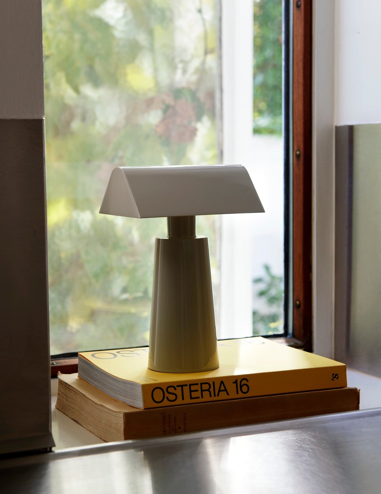 Caret Portable Table Lamp Mf1 by &tradition