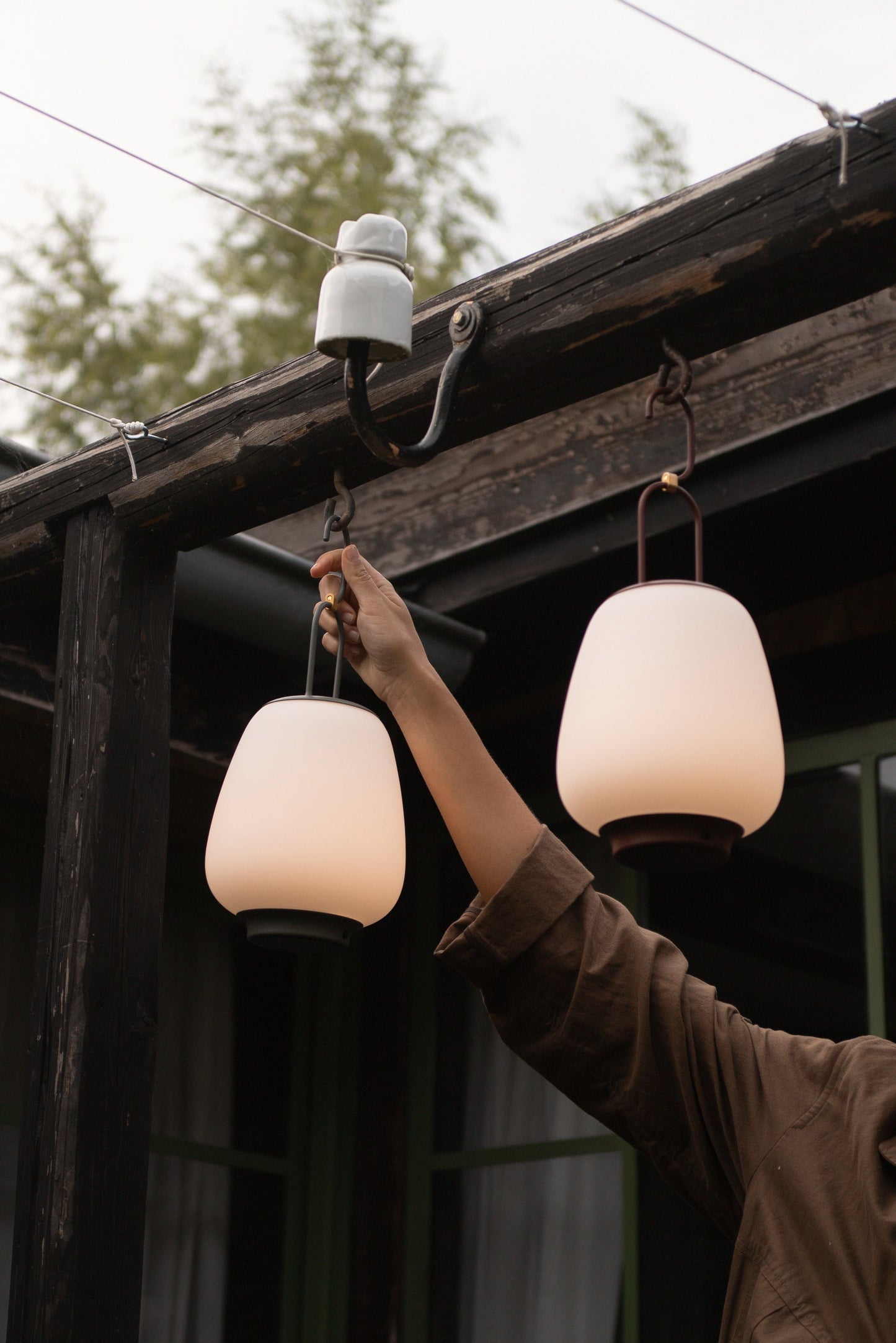 Lucca Sc51 Portable Table Lamp by &tradition