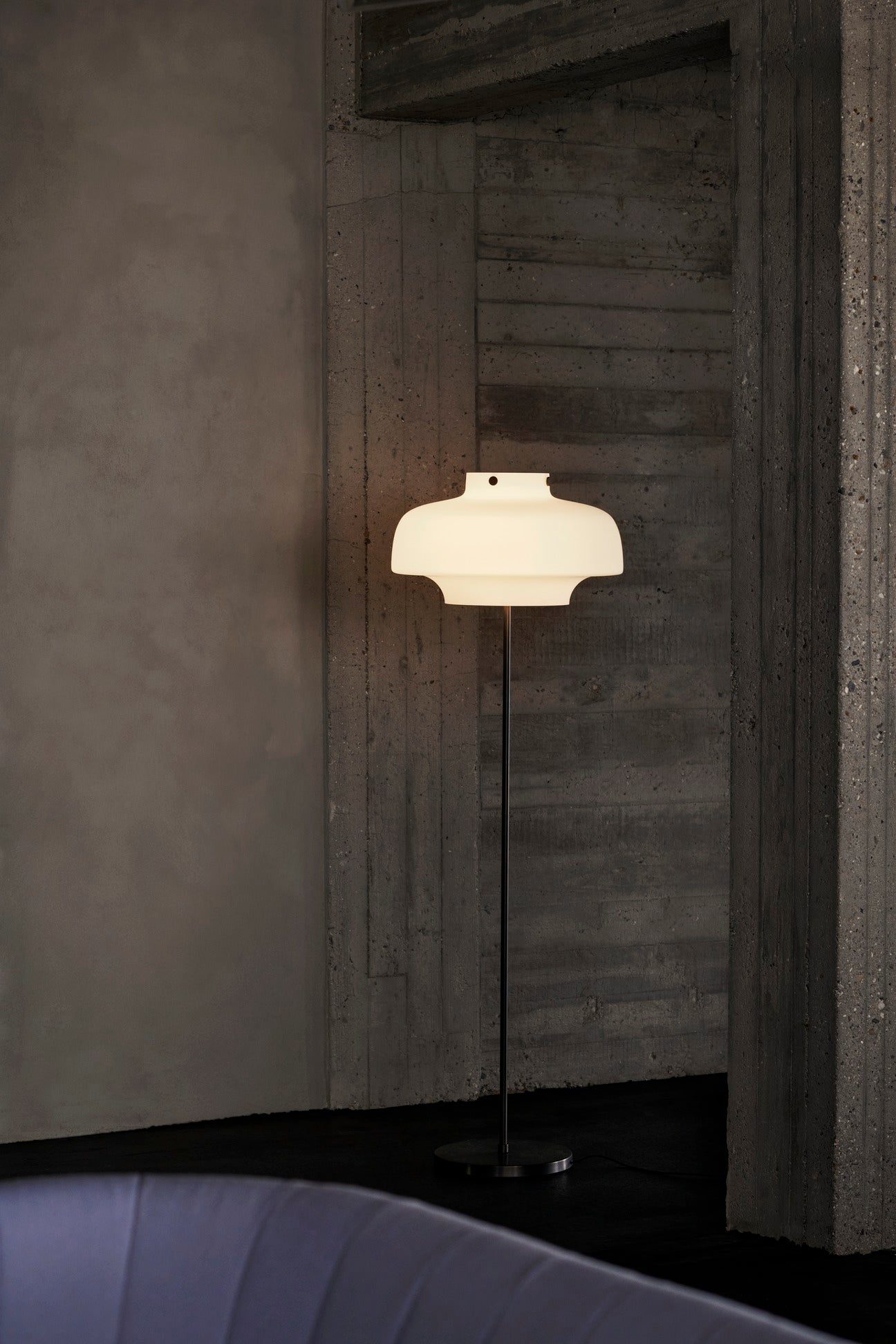 Copenhagen Sc14 Floor Lamp by &tradition