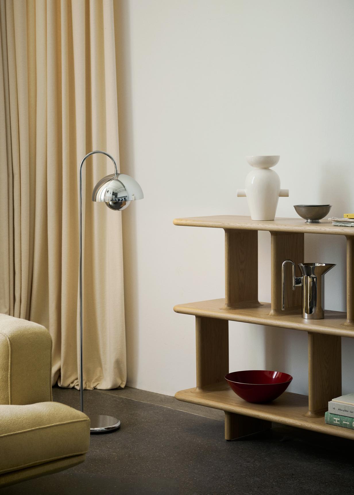 Flowerpot Floor Lamp Vp12 1 by &tradition