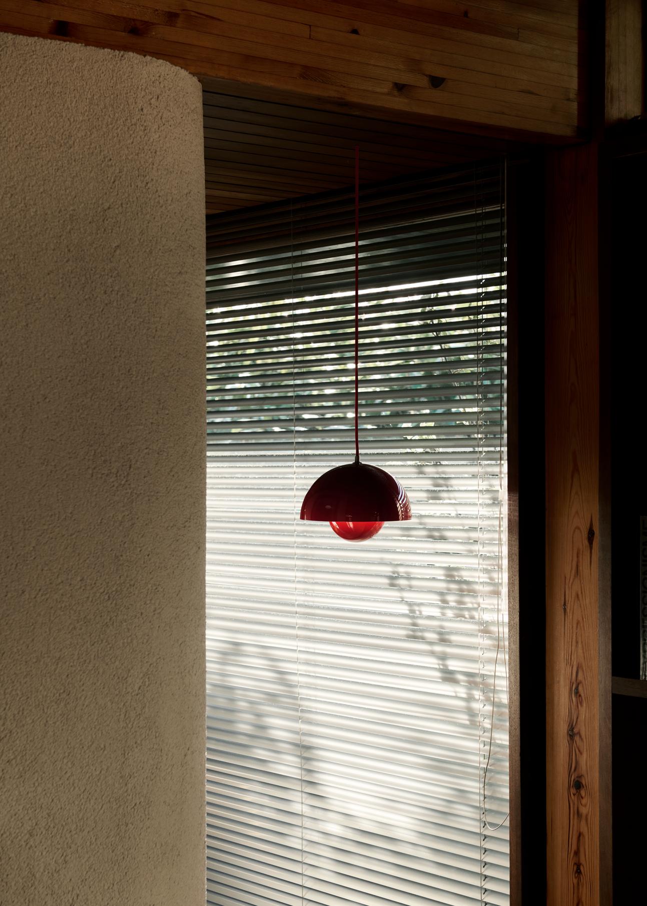 Flowerpot Vp1 Pendant Light by &tradition