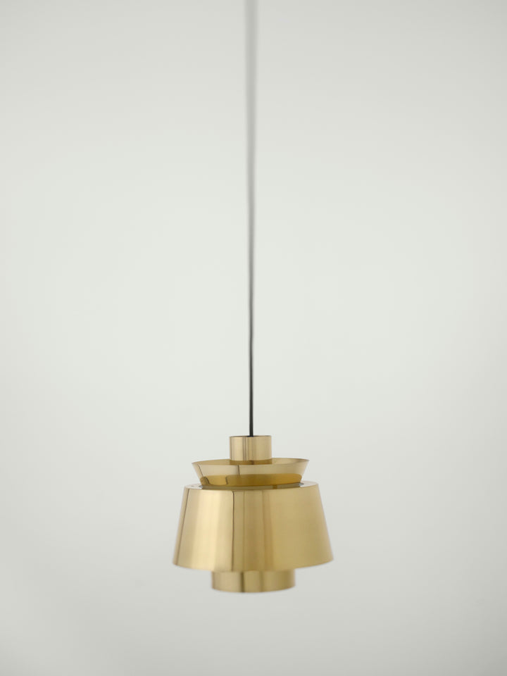 Utzon Ju1 Pendant Light by &tradition