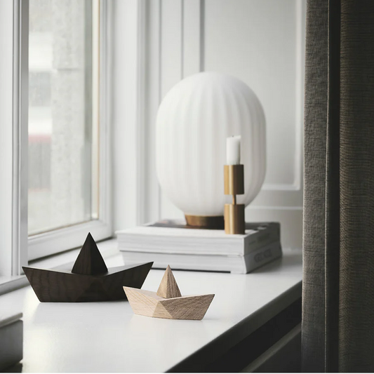 Boyhood Admiral Paper Boat wooden figure in smoked oak, Small (image 4)