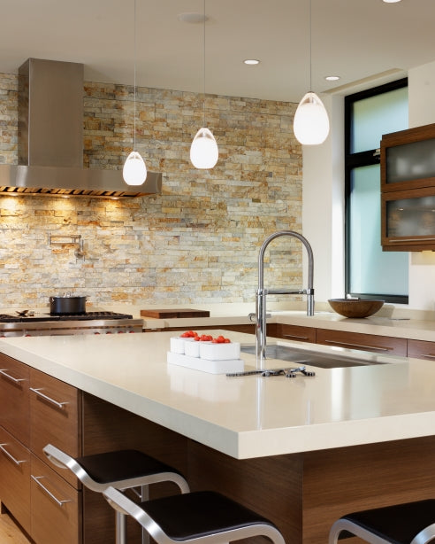 Freejack glass pendant light for modern ceiling lighting