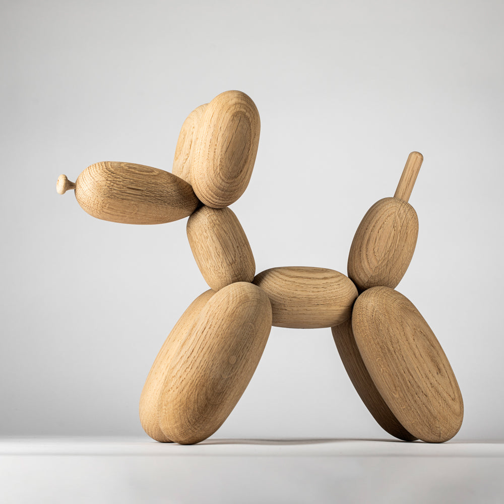 Boyhood Ballon d’Og wooden figure in oak, view 10 (image 10)