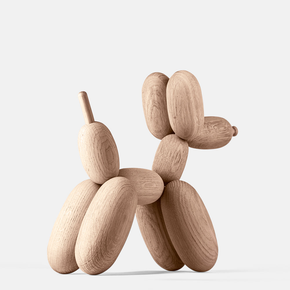 Boyhood Ballon d’Og wooden figure in oak, view 3 (image 3)