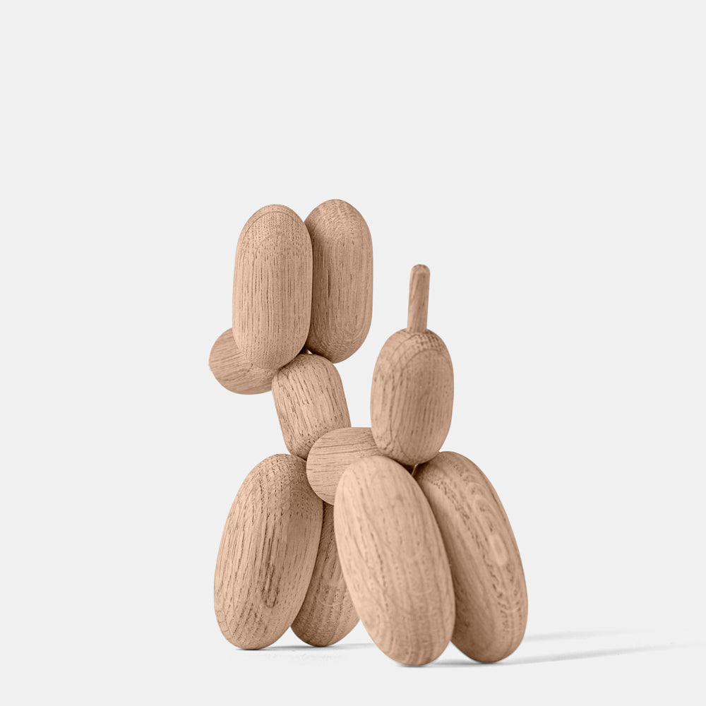 Boyhood Ballon d’Og wooden figure in oak, view 6 (image 6)