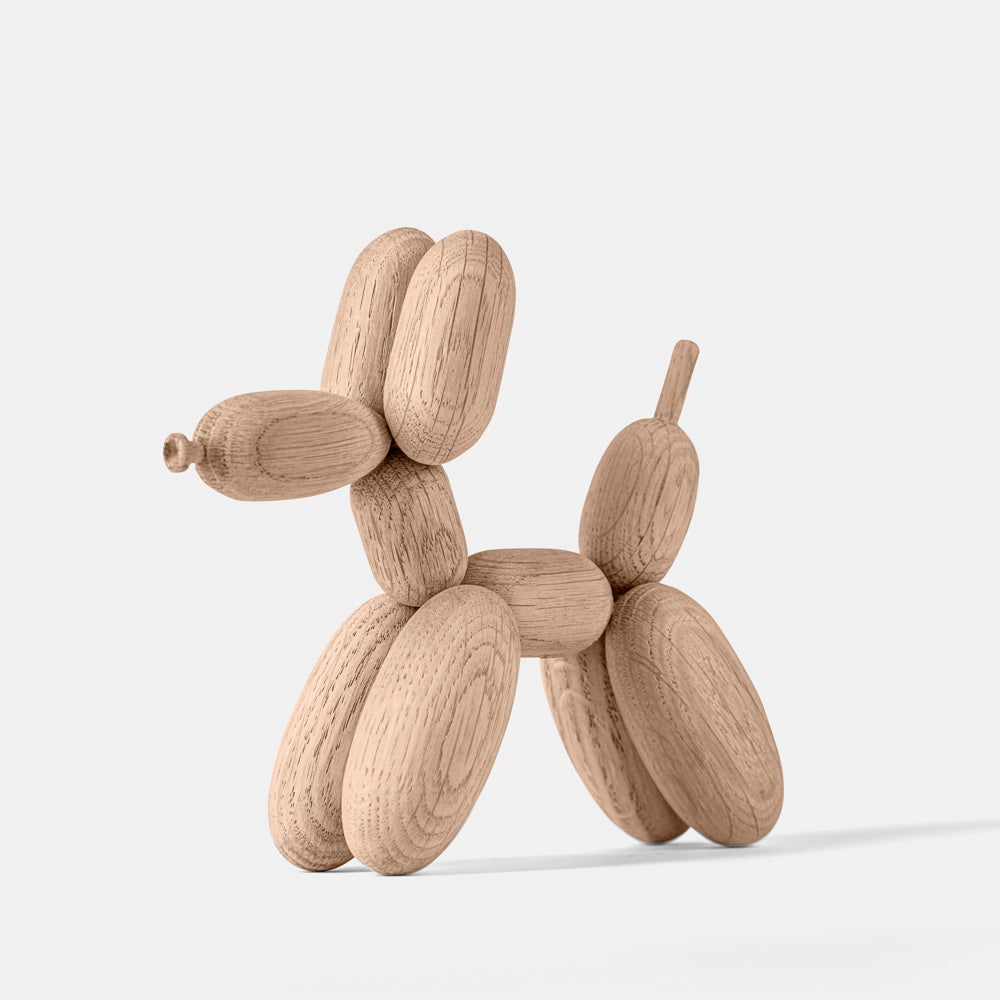 Boyhood Ballon d’Og wooden figure in oak, view 8 (image 8)