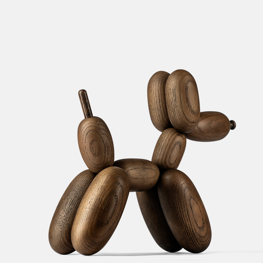 Boyhood Ballon d’Og wooden figure in smoked oak, view 3 (image 3)