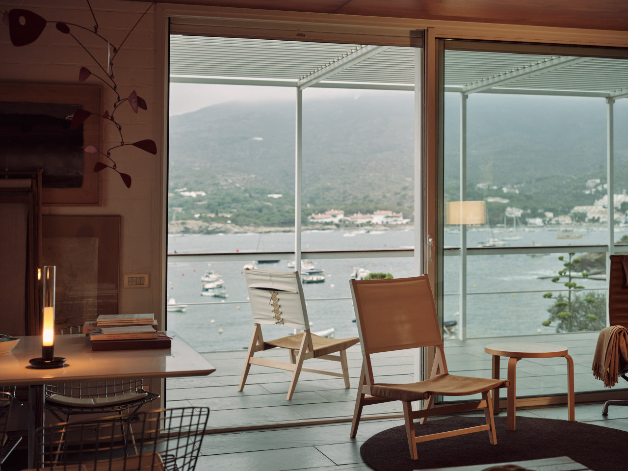 Santa & Cole Barceloneta hospitality lounge chair