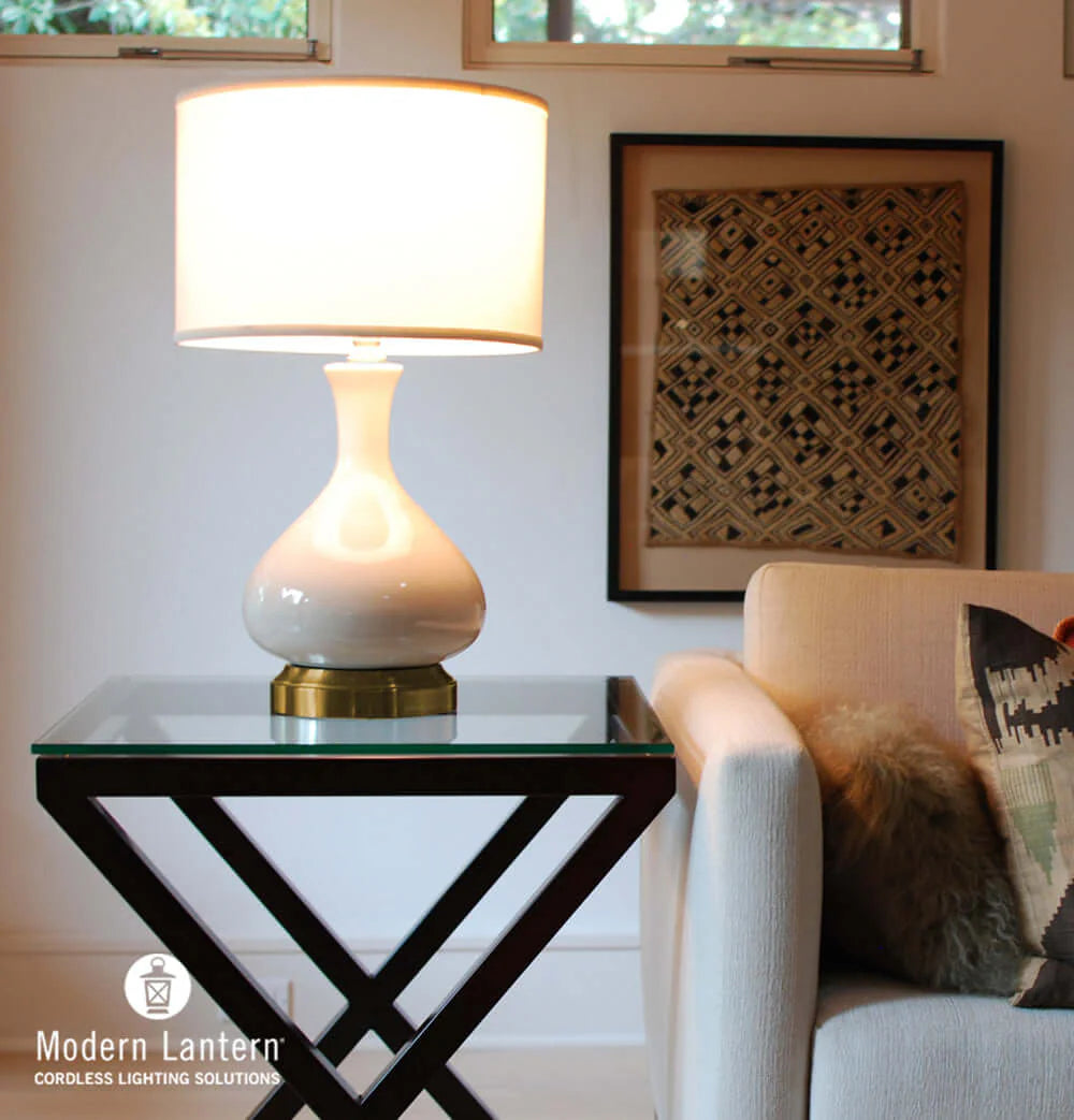 Stylish cordless table lamp featuring handmade ceramic craftsmanship