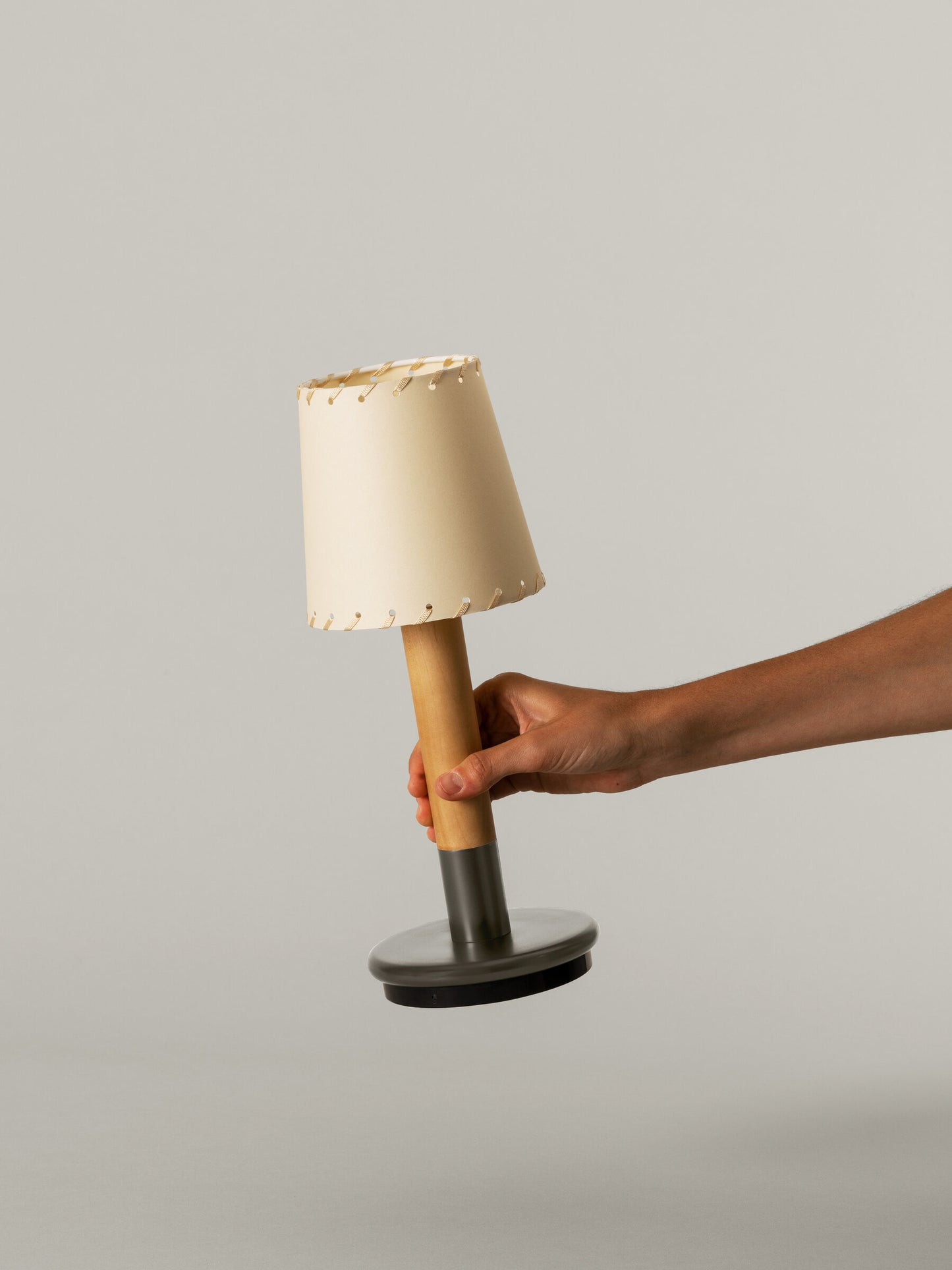 Modern LED table lamp for restaurants and lounge spaces
