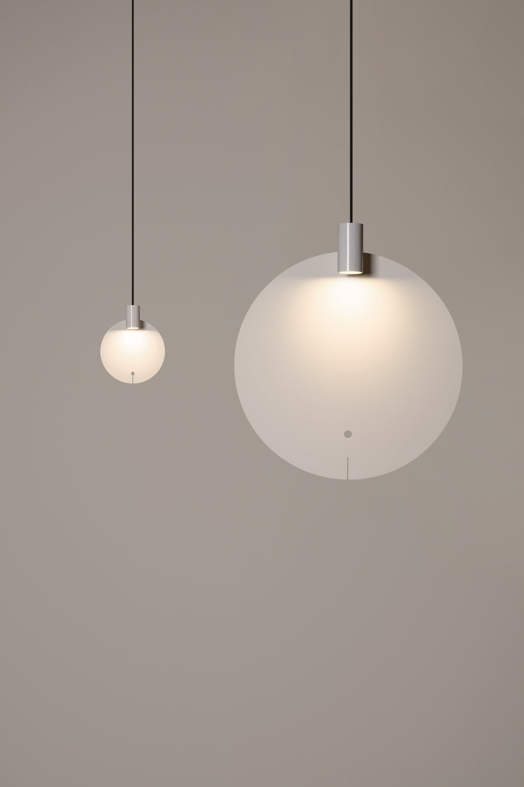 Artistic creme white pendant light with dual vertical LED sources