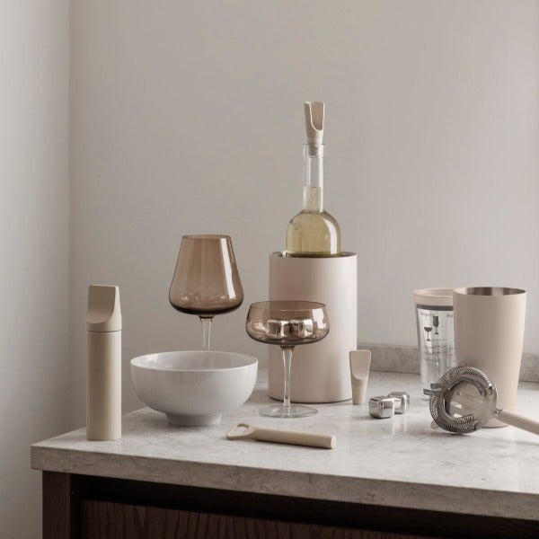Ilo Bottle Stopper Wine Pourer Set Blomus 64256
