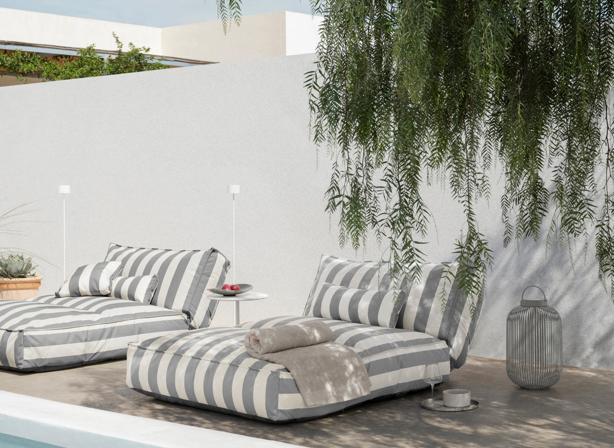 blomus STAY Convertible Outdoor Daybed, 47 x 75 in – STAY outdoor daybed styled with blomus FAROL floor lamp, RIVA and LITO LED
