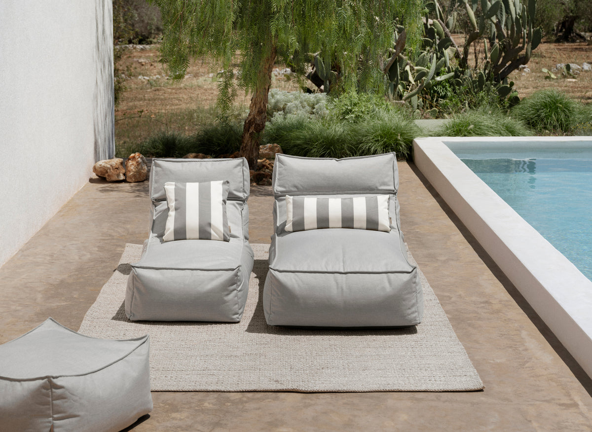 blomus STAY Outdoor Chaise Lounger, Standard or Large – STAY chaise lounger styled with blomus TENDOR (1)