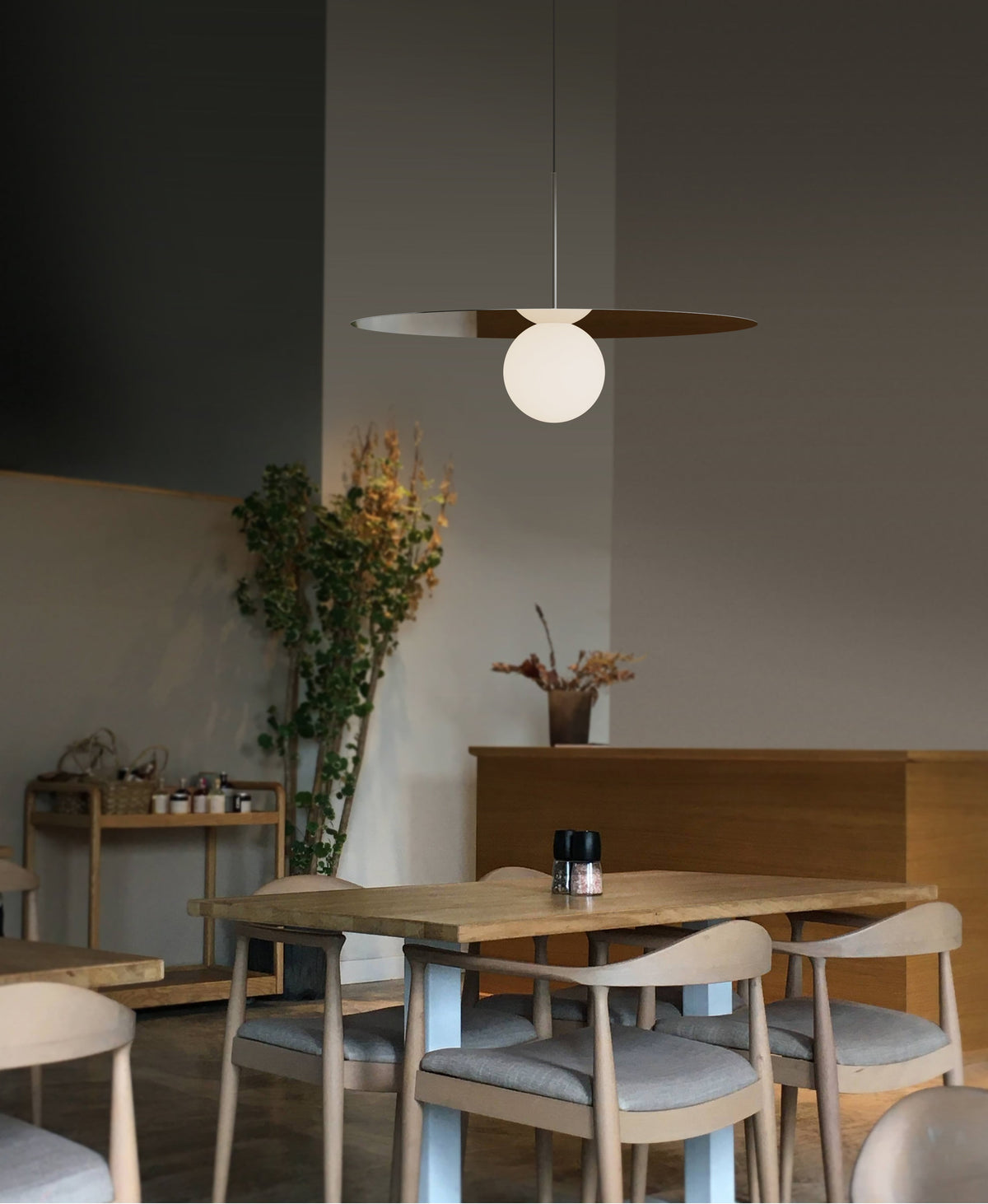 Pablo Designs Bola Disc Colors LED pendant, matte disc with opal glass globe – view 7