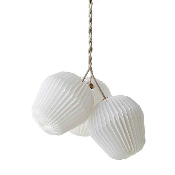 Bouquet Chandelier Large 3 Shades - LE KLINT