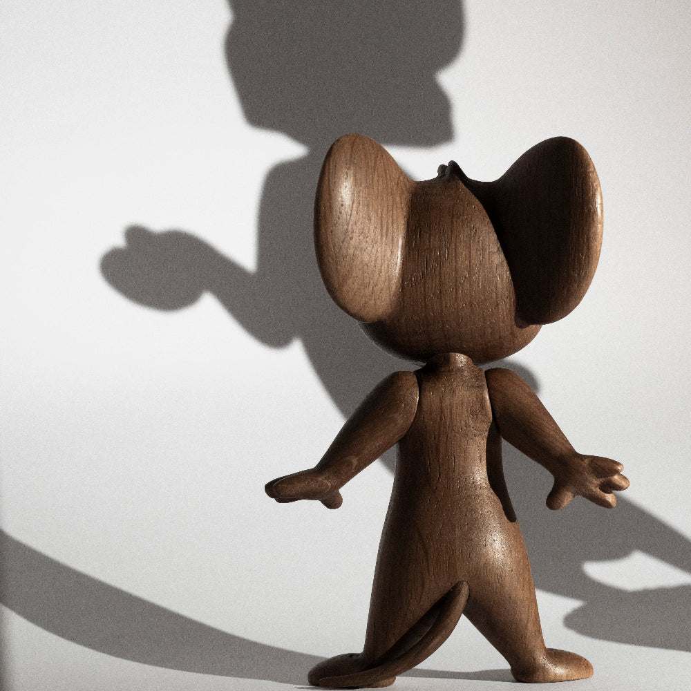 Boyhood Tom & Jerry Jerry wooden figure in oak & smoked oak, view 8 (image 8)