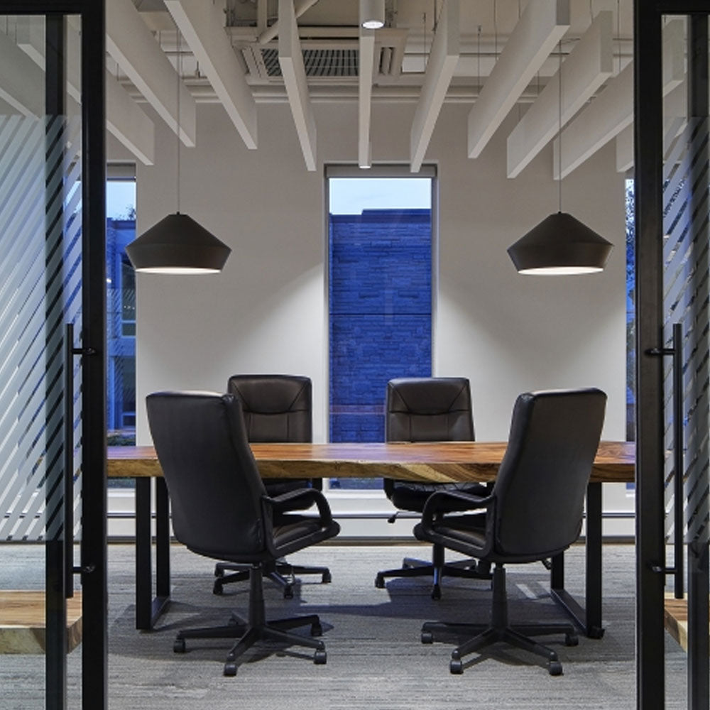 Brummel 700Tdbmlg Grande Classic Pendant Light by Visual & Comfort & Co