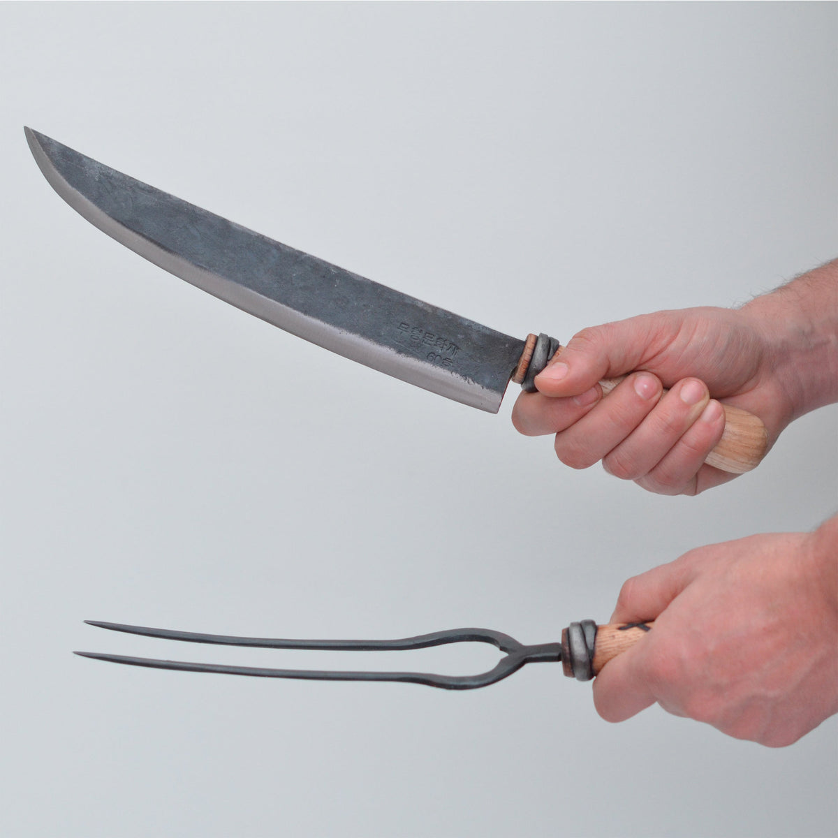 Master Shin's Anvil Carving Set (photo 5 of 7)