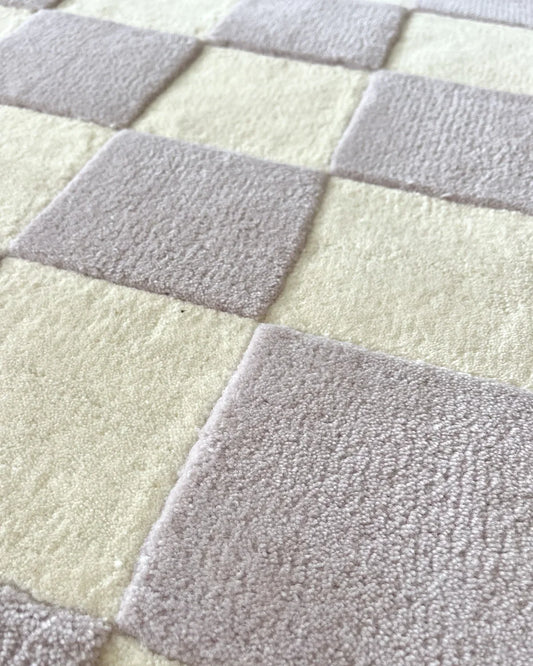 Maison Deux Checkerboard Rug in Lilac/White – main view