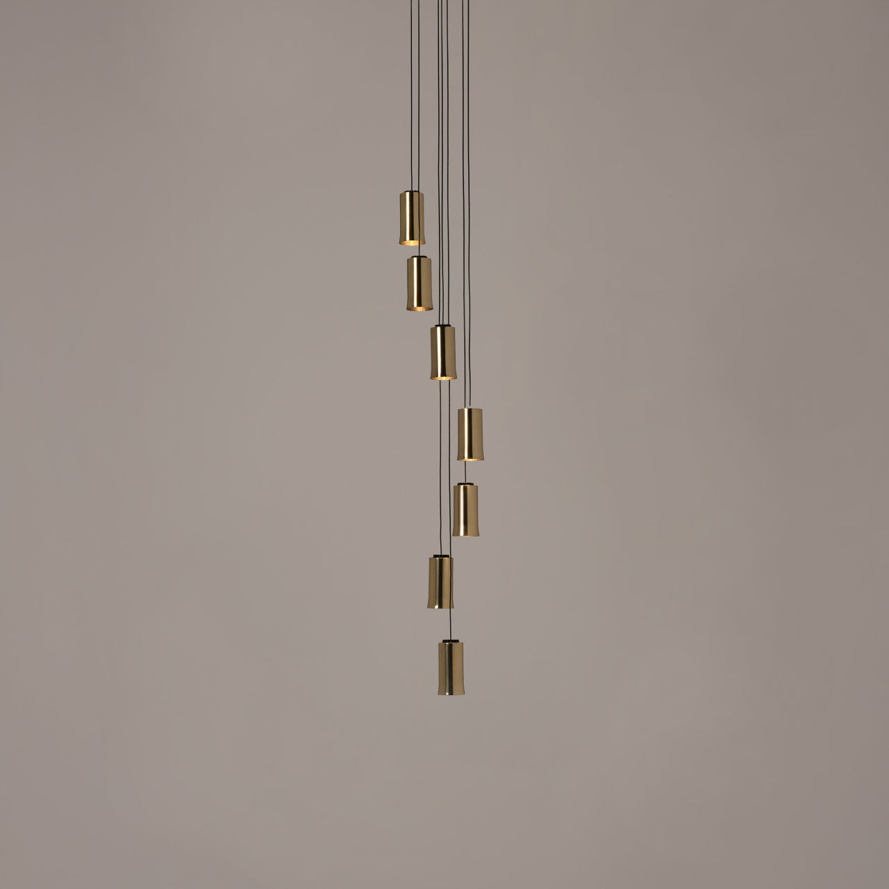 Santa & Cole Cirio Cascada 7-light pendant lamp in polished brass with warm LED lighting for luxury homes 