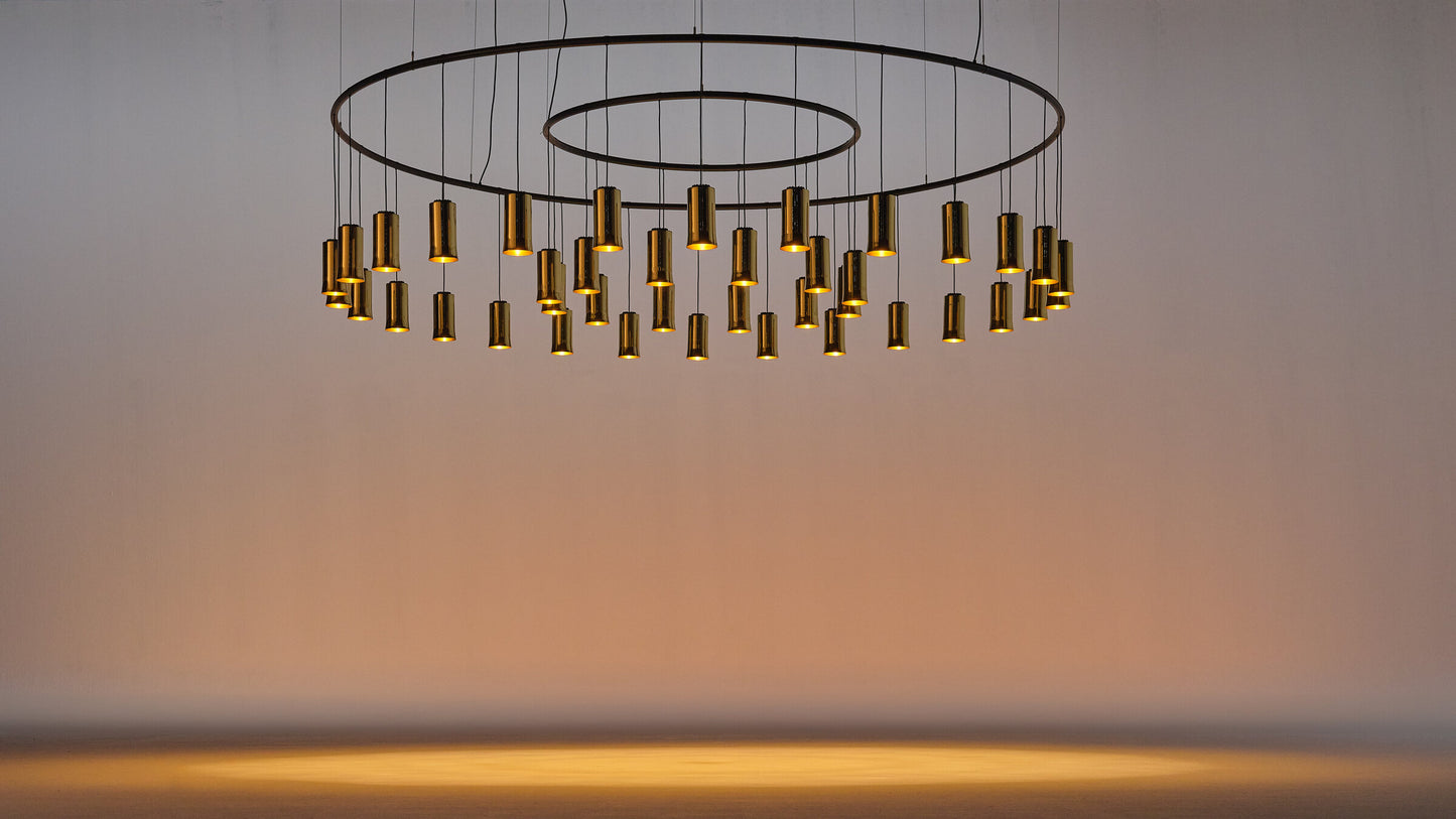 High-end circular suspension fixture for luxury hospitality design