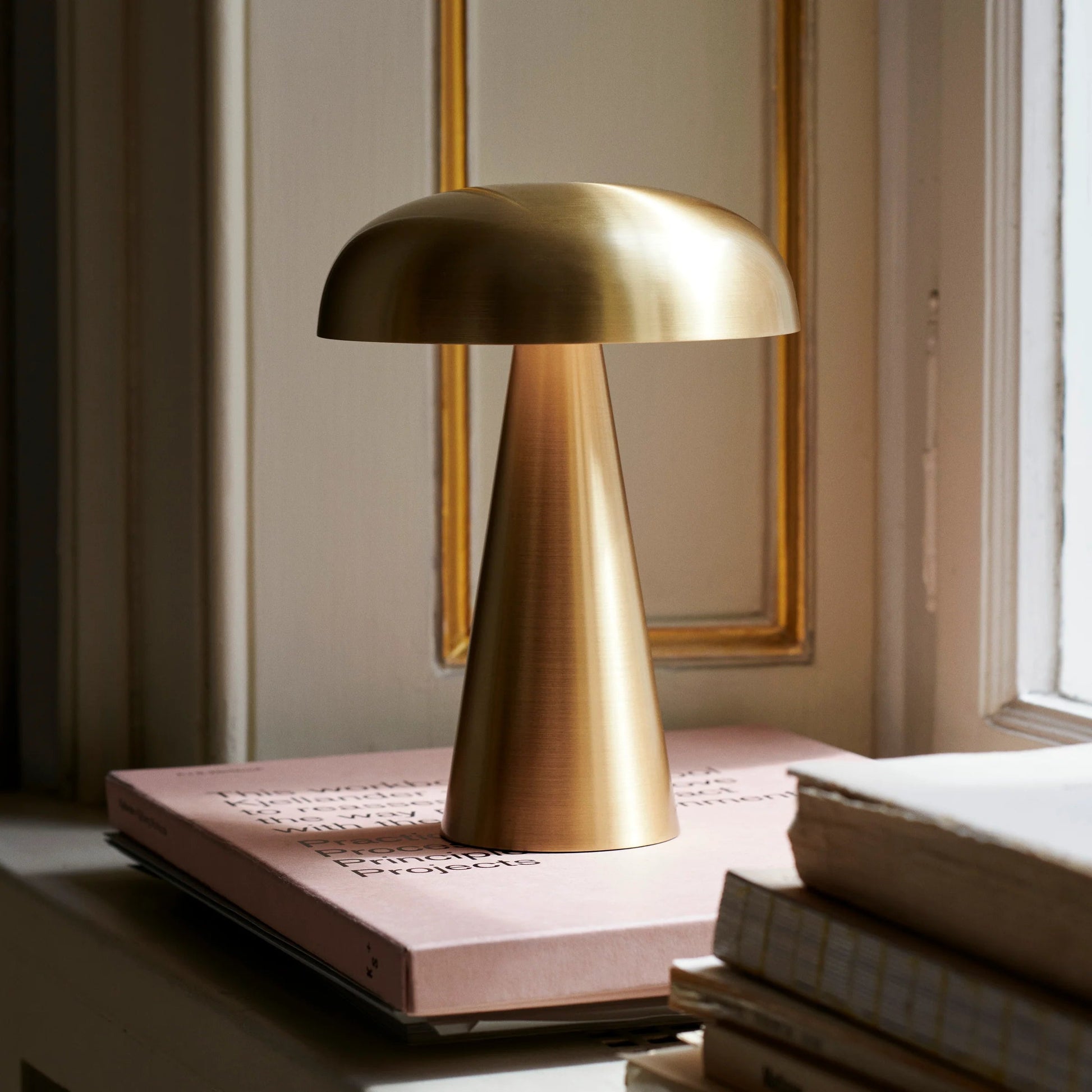 Como Portable Lamp Sc53 by &Tradition