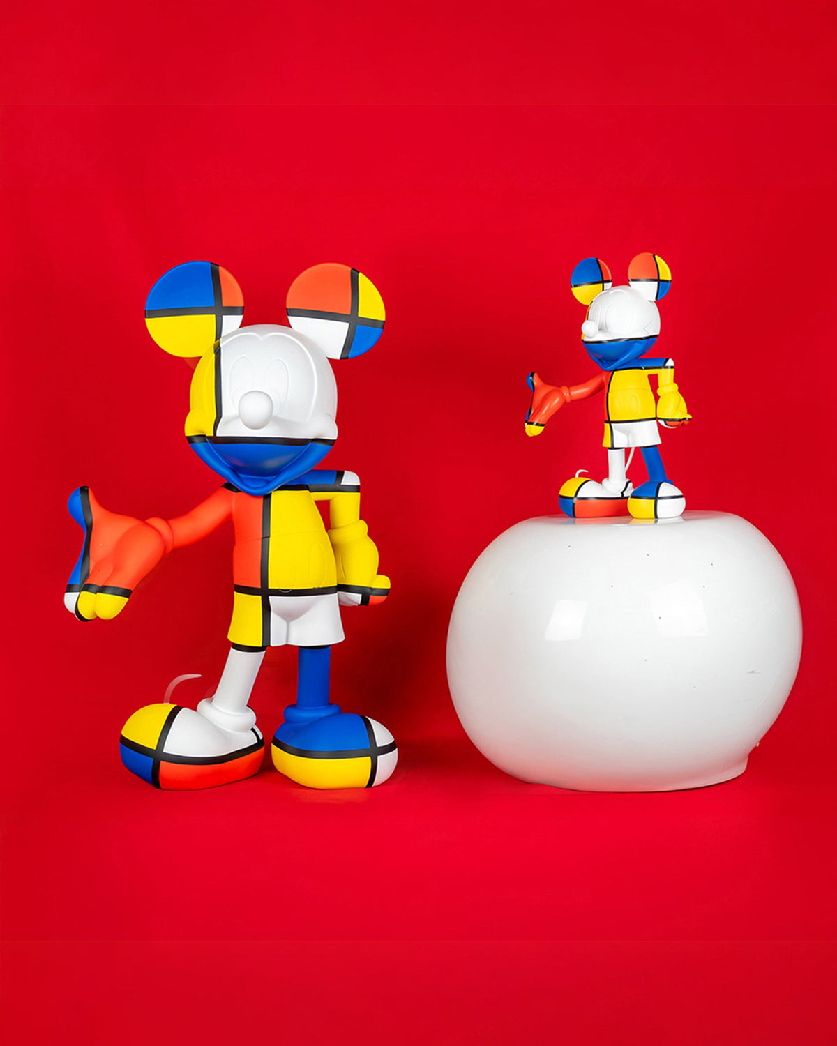Leblon Delienne Mickey Welcome Art Collection sculpture in Multicolor (Mondrian primary colors), 12 inch – view 6