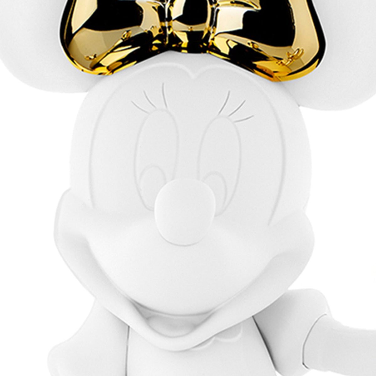 Leblon Delienne Minnie Welcome sculpture in White & Gold, 12 inch – view 5