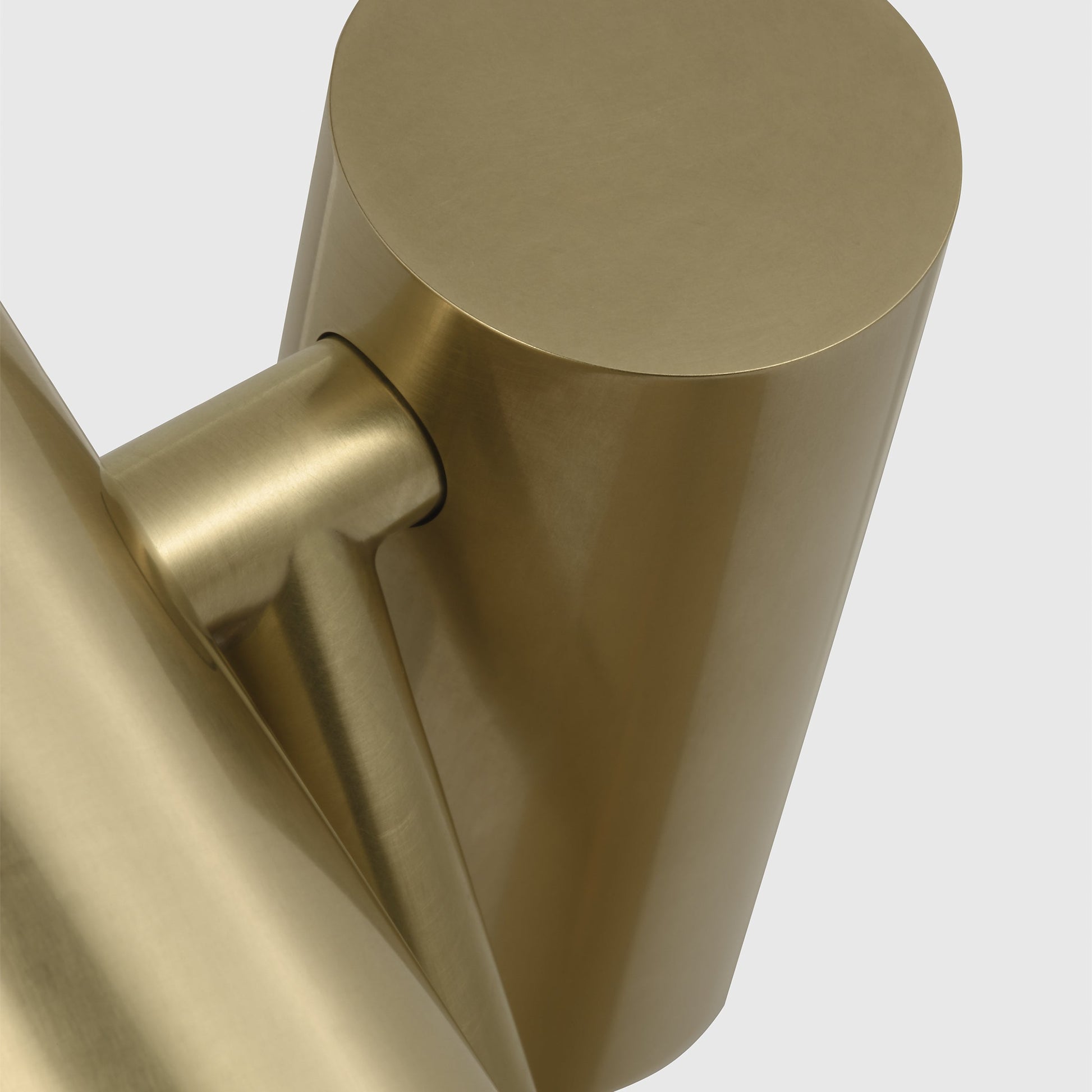 Doppia Restaurant & Cordless Table Lamp by Visual & Comfort & Co
