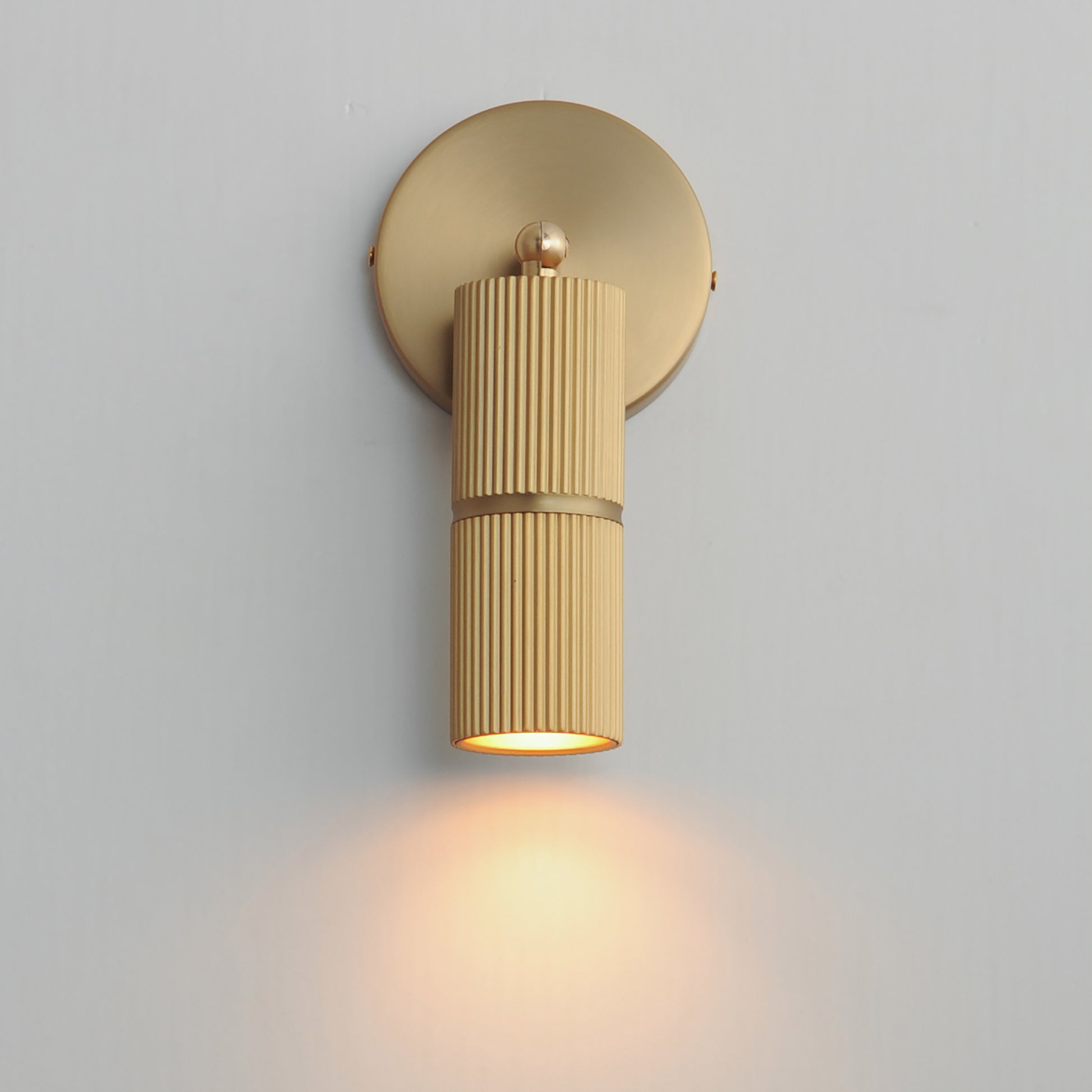 Reeds LED Spot Light Gold by ET2