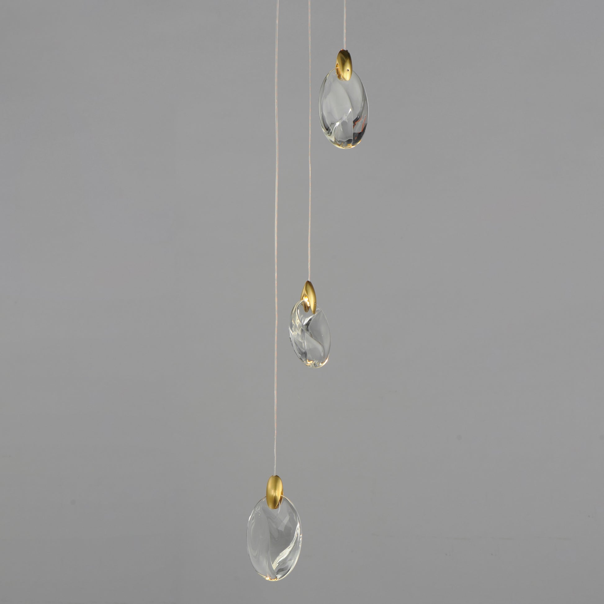 Pebble 3-Light LED Pendant Black/Polished Gold by ET2