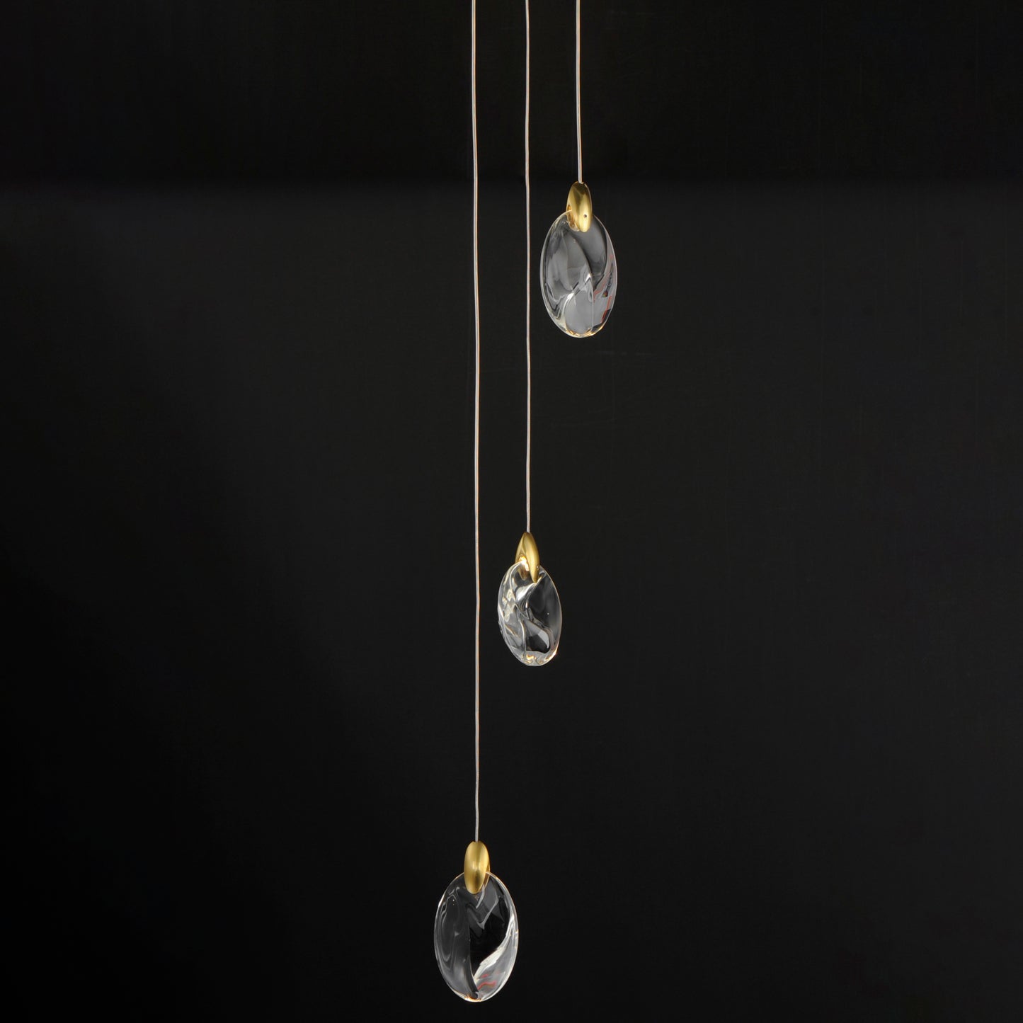 Pebble 3-Light LED Pendant Black/Polished Gold by ET2