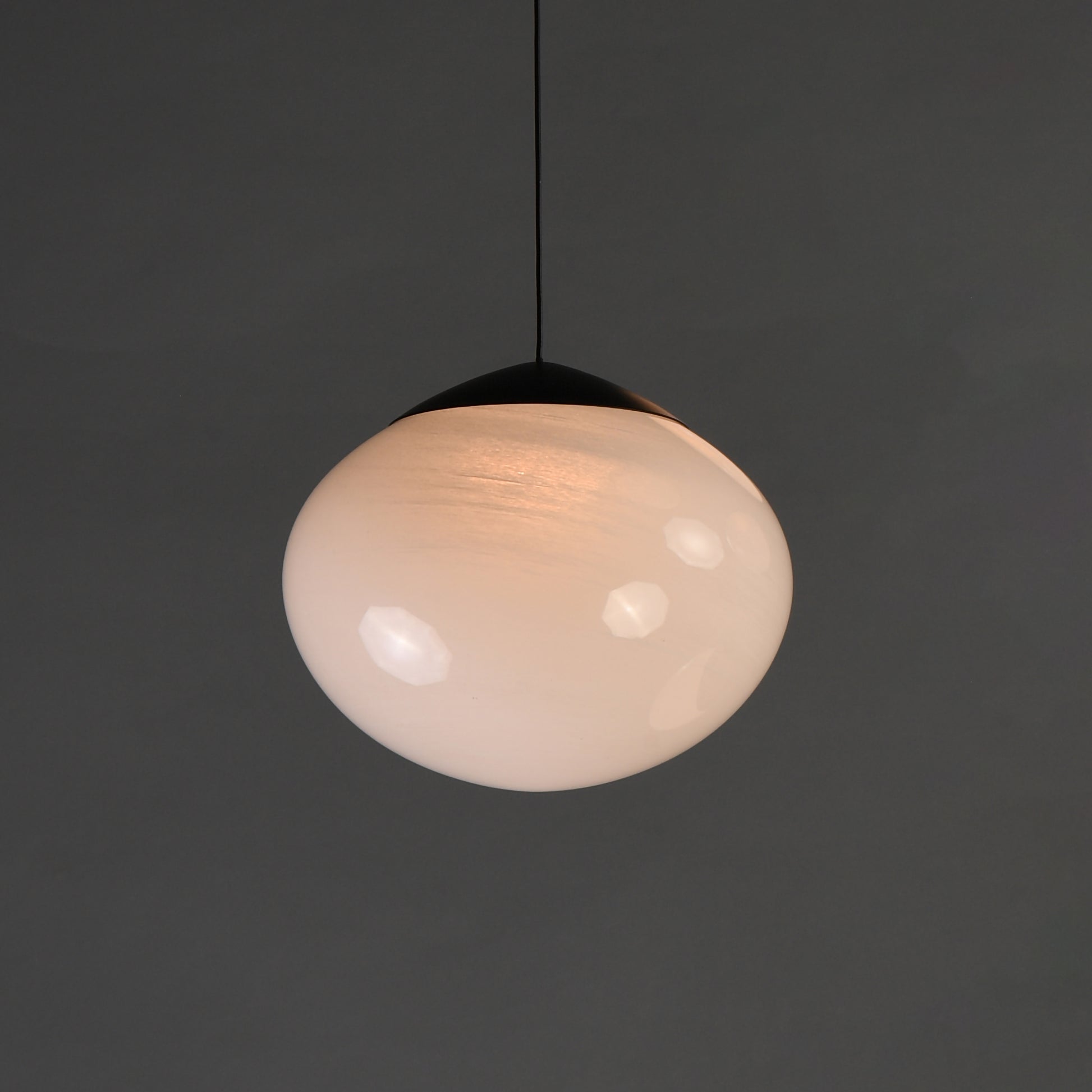 Nimbus LED Pendant Black by ET2